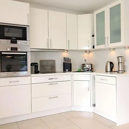 Penthouse Strandallee 174 *