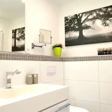 Penthouse Strandallee 174 *